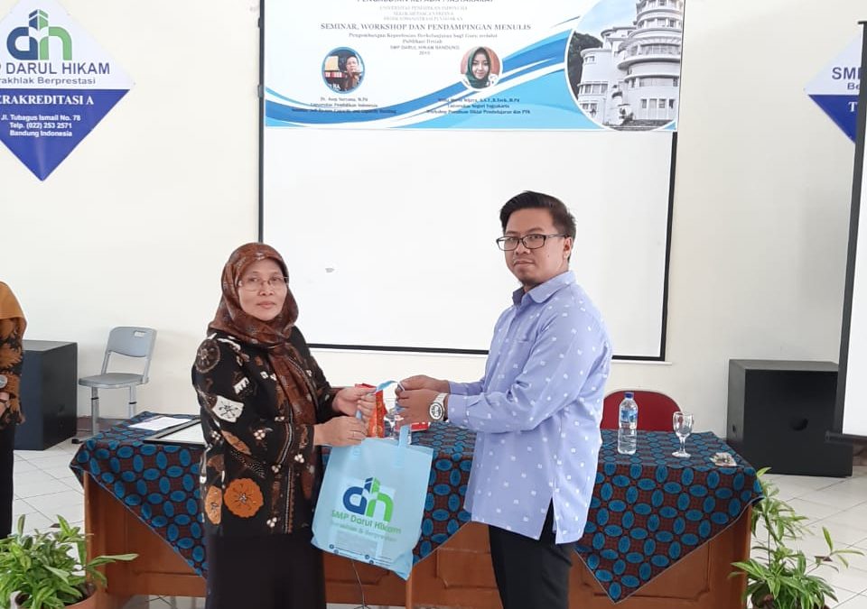 Pelatihan Guru SMP Darul Hikam